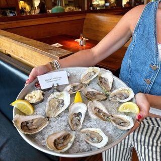 Park Avenue Oyster Bar & Grill