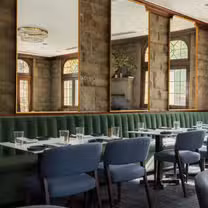 Foto von The Oak Room at the Granville Inn Restaurant