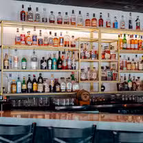 Una foto del restaurante 83 Tavern