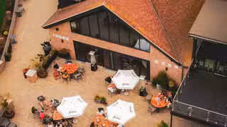 A photo of Cambridge Country club restaurant