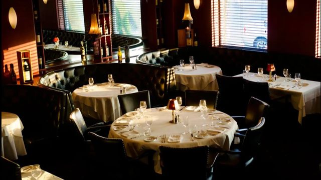 rib n reef dress code Rib N Reef  Montral's Iconic Steakhouse & Cigar Lounge