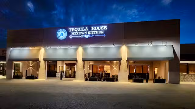 A photo of Fiesta Azul Tequila House - Altamonte Springs restaurant