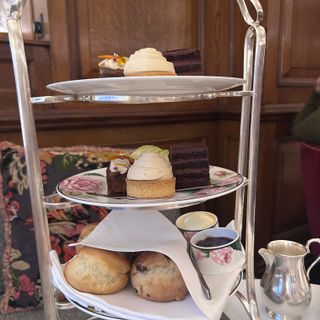 princess polly baby blue dress Afternoon Tea at Brown's Hotel  Stylish Heath