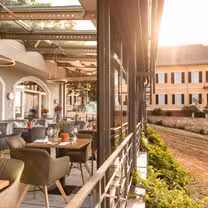 A photo of Schlossschänke Schloss Johannisberg restaurant