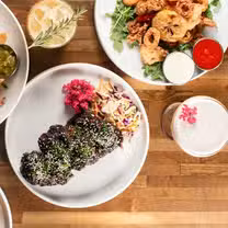 A photo of Circle City Tavern restaurant