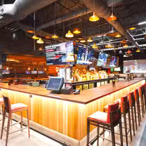 Una foto del restaurante Match Eatery & Public House - New Westminster
