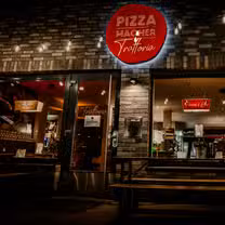 A photo of Pizzamacher Trattoria Hamburg restaurant