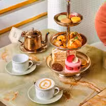 A photo of Ladurée Manille - BGC restaurant