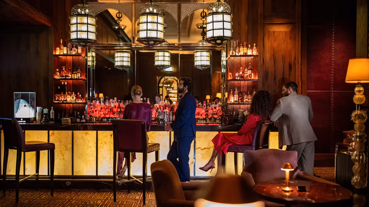 Hendricks Bar at Four Seasons Resort Dubai - Hendricks Bar, Dubai, Dubai