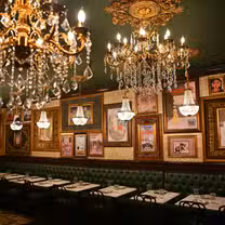 Una foto del restaurante Kahani - Punjabi Restaurant & Cocktail Bar
