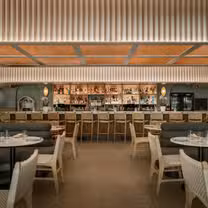 Una foto del restaurante Aurum Maui