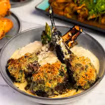 Foto von Victory Restaurant & Lounge - Houston Restaurant