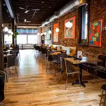 Una foto del restaurante The Westside Local