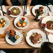 Three Crowns, Stoke Newington餐廳的相片