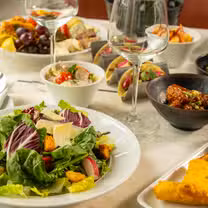 Una foto del restaurante Pavillon 67-Resto Casino