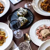 Una foto del restaurante Vancouver House Autostrada Osteria