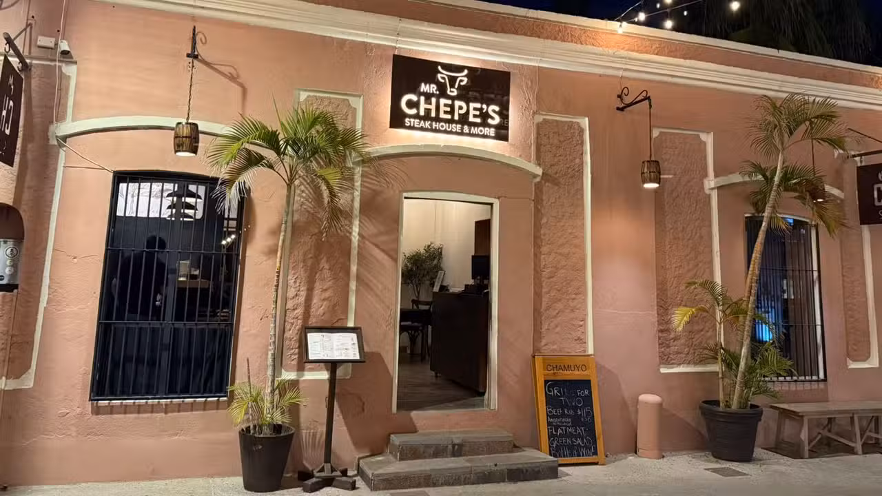 Exterior - Mr. Chepe’s, San José del Cabo, BCS