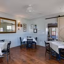 Una foto del restaurante Old Vinings Inn
