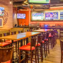 A photo of Boston's Pizza Altabrisa restaurant