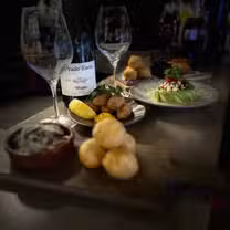 A photo of La TASQUERIA by SMOQUE restaurant