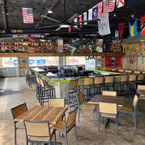 Una foto del restaurante Marina Cantina Waterfront Tin Tiki