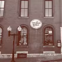 A photo of The Old Spaghetti Factory - St. Louis restaurant