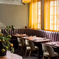 Foto von Wolfsbane Restaurant