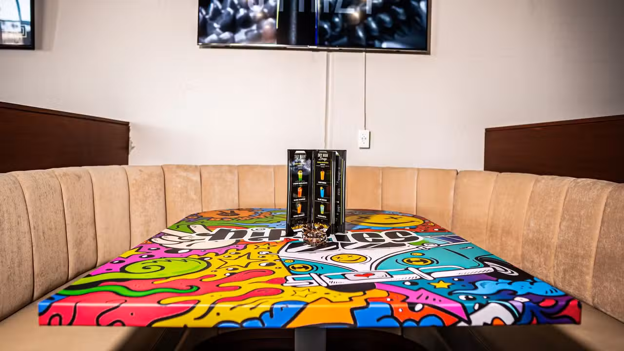 Sky High Lounge - Nuwu, Las Vegas, NV