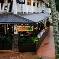 Una foto del restaurante Scotty Browns Poipu