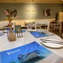 Una foto del restaurante Yamas mezé restaurant & weinbar - Bochum