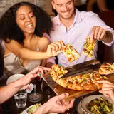 PIZZA PARTY SET MENU (For groups of 8 or more) foto