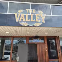 Una foto del restaurante The Valley Pub