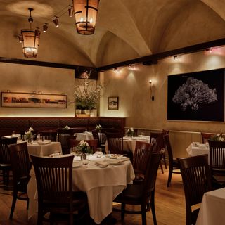 The Dining Room at Gramercy Tavern
