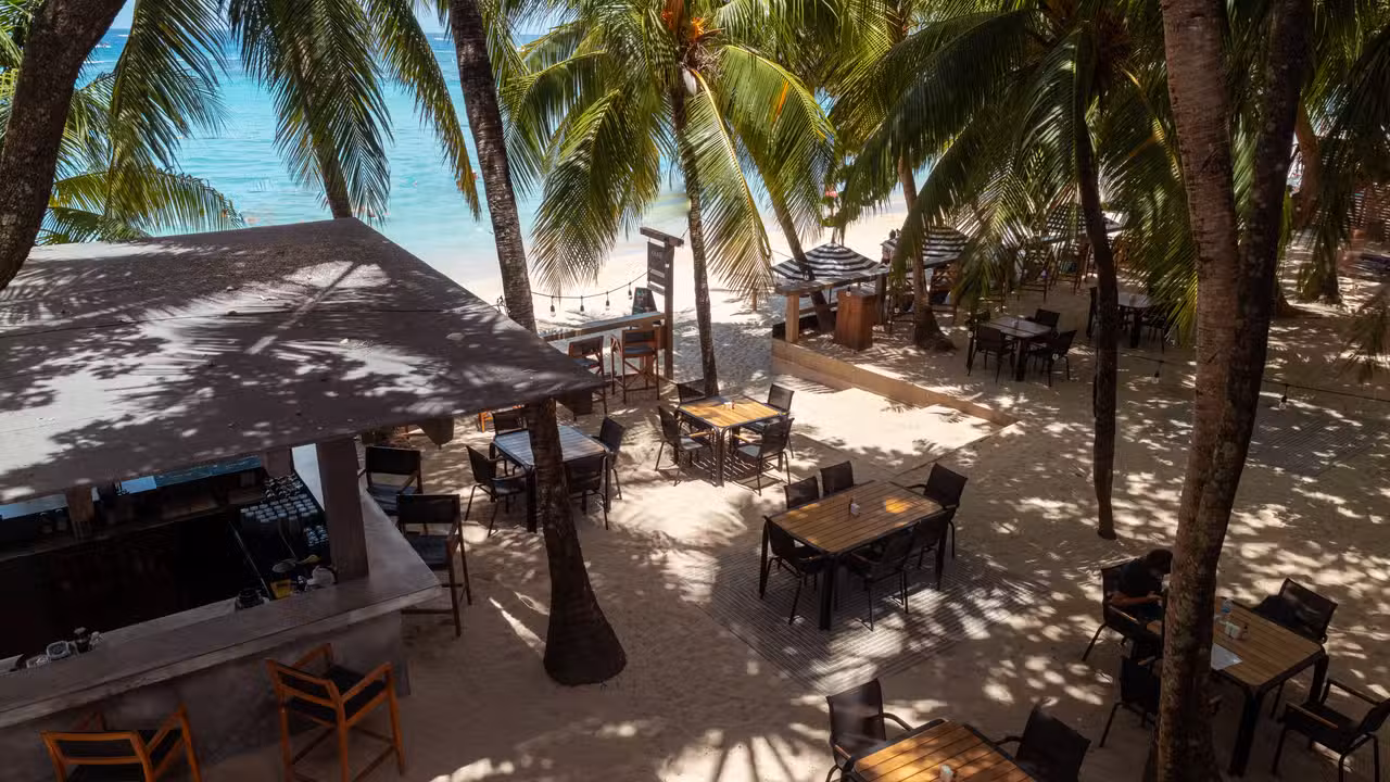 Beachfront dining - Ahari by Arca, West Bay, Bay Islands Department