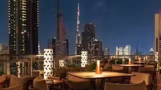 Foto von Level 43 Sky Lounge Restaurant