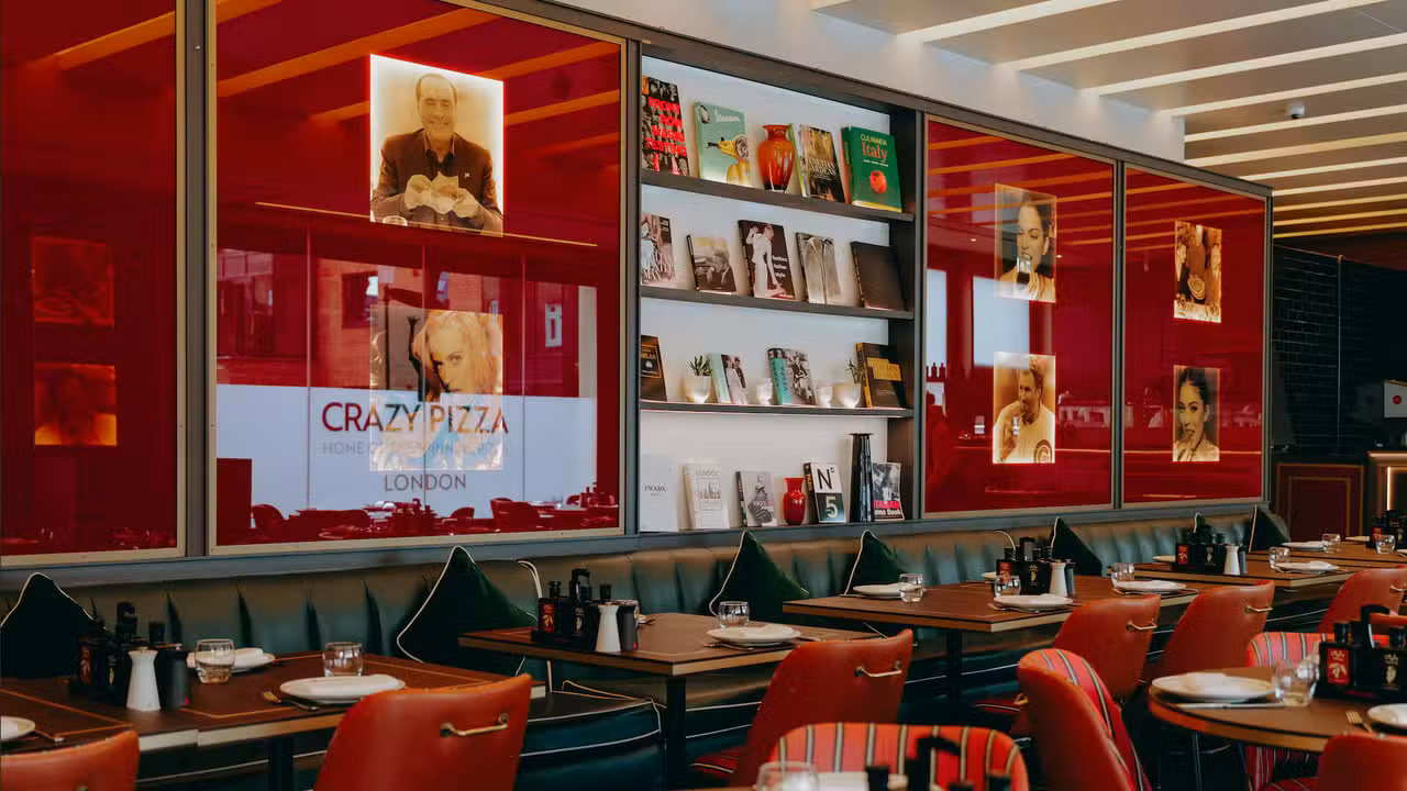 Interior - Crazy Pizza Knightsbridge, London, 