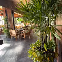 A photo of La Pesca restaurant