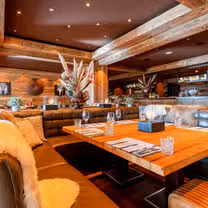Una foto del restaurante Süllberg Hamburg Blankenese / Eventlocation / Alm Restaurant / Biergarten