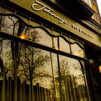 Foto von Johnny's Bar and Parlour Restaurant