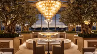 Una foto del restaurante RH Rooftop Restaurant at RH Detroit