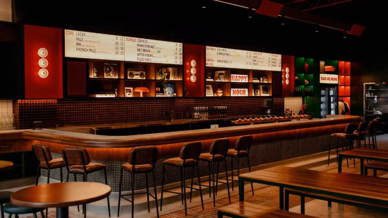 Padre Brewing Co. Bar &amp; Interior - Padre Brewing, Miami, AU-QLD