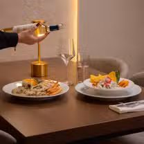 A photo of Emily's Restaurant and Lounge restaurant