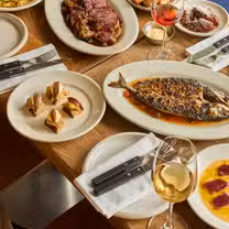A photo of Elliot's - Borough Market restaurant