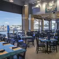 A photo of Deep Lagoon Seafood and Oyster House - Fort Myers restaurant