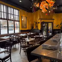 A photo of Le Madeline restaurant