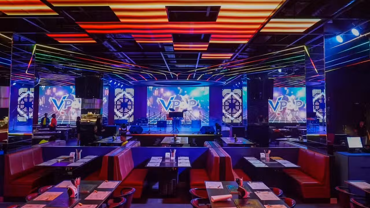 VPop Live, Ayala Malls Manila Bay, Parañaque, Metro Manila