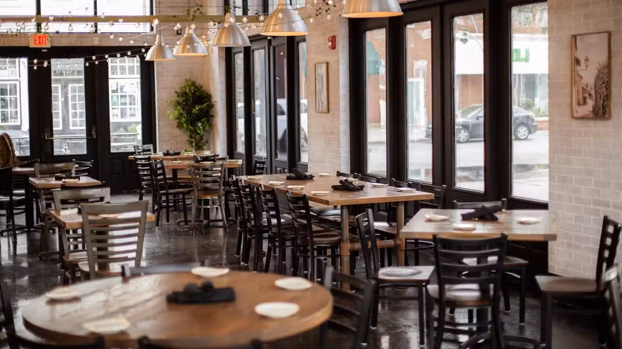 Interior - Tutto Tavola, Riverview, FL