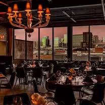 Foto von The Saint Italian Steakhouse - Design District Restaurant