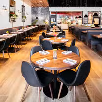 A photo of North Italia - Dallas restaurant