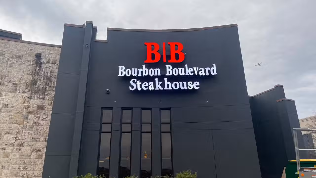 Steakhouse and Whiskey Bar - Bourbon Boulevard - Sterling, Sterling, VA